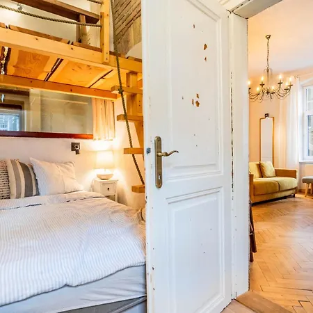 Apartment Historical Wine *